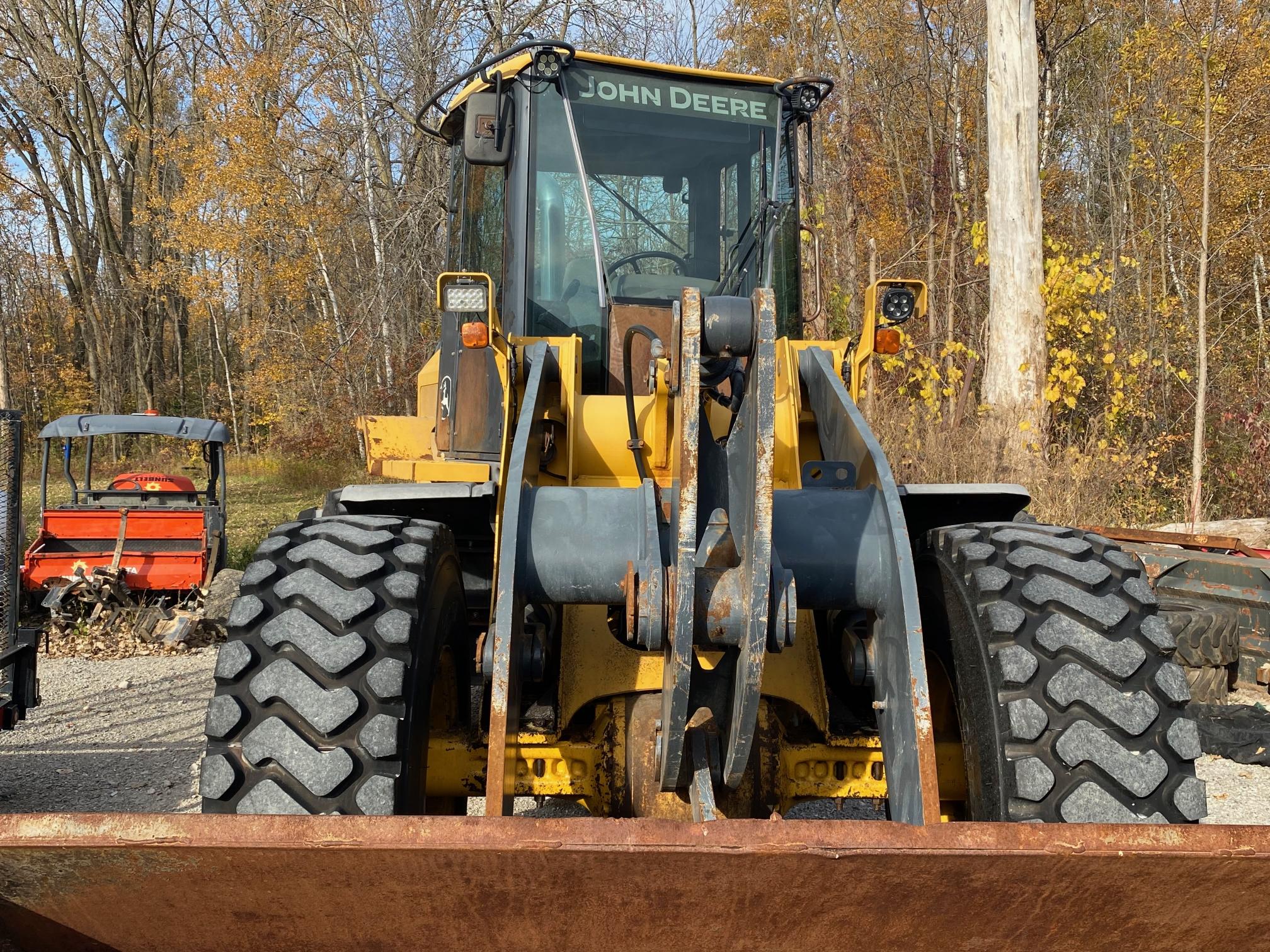 2004 DEERE 544J - Image 3